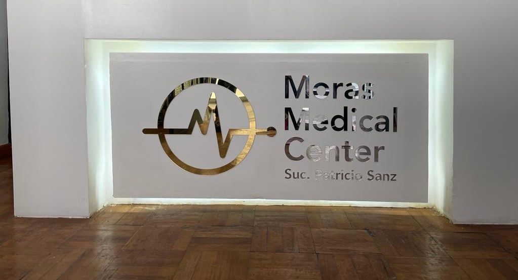 Recepción Moras Medical Center